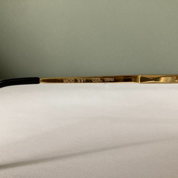 Vintage Gianni Versace Shield mask - Picture 4 of 7